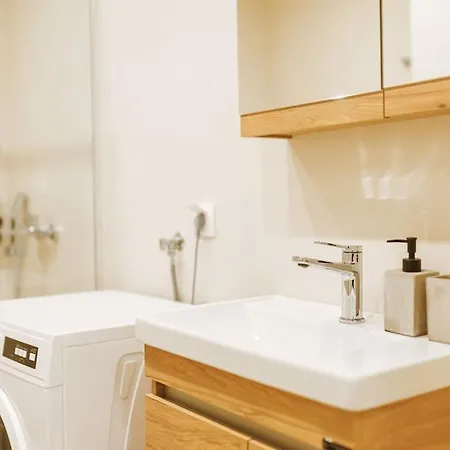 Snug Studio Apartment With Pvt Garden Access I Афины Экстерьер фото