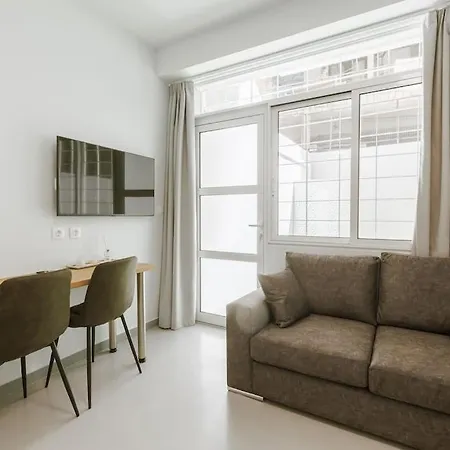 Snug Studio Apartment With Pvt Garden Access I Афины Экстерьер фото
